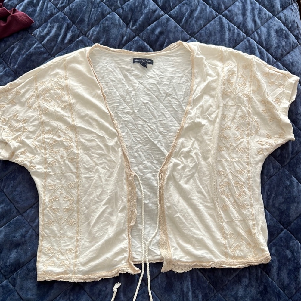 Embroidered women’s cover up. Tie front